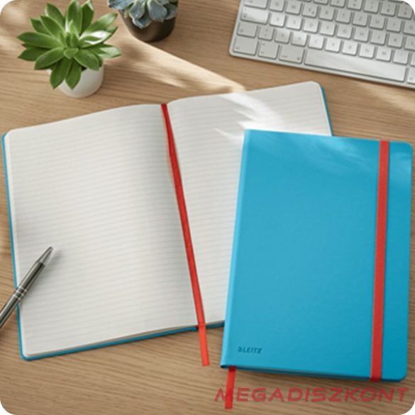 Beírókönyv vonalas LEITZ B/5 80 lapos Cosy Soft Touch keményfedeles nyugodtkék