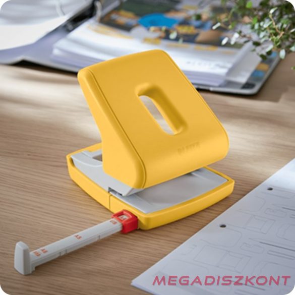 Lyukasztó LEITZ Cosy 2 lyukú 30 lap melegsárga